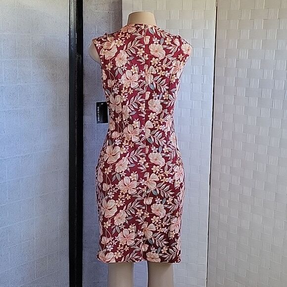 BRAND NEW STELLA & JULIE FLORAL PRINT DESIGN MULTI-COLOR SLEEVELESS SHEATH DRESS - Picture 5 of 10